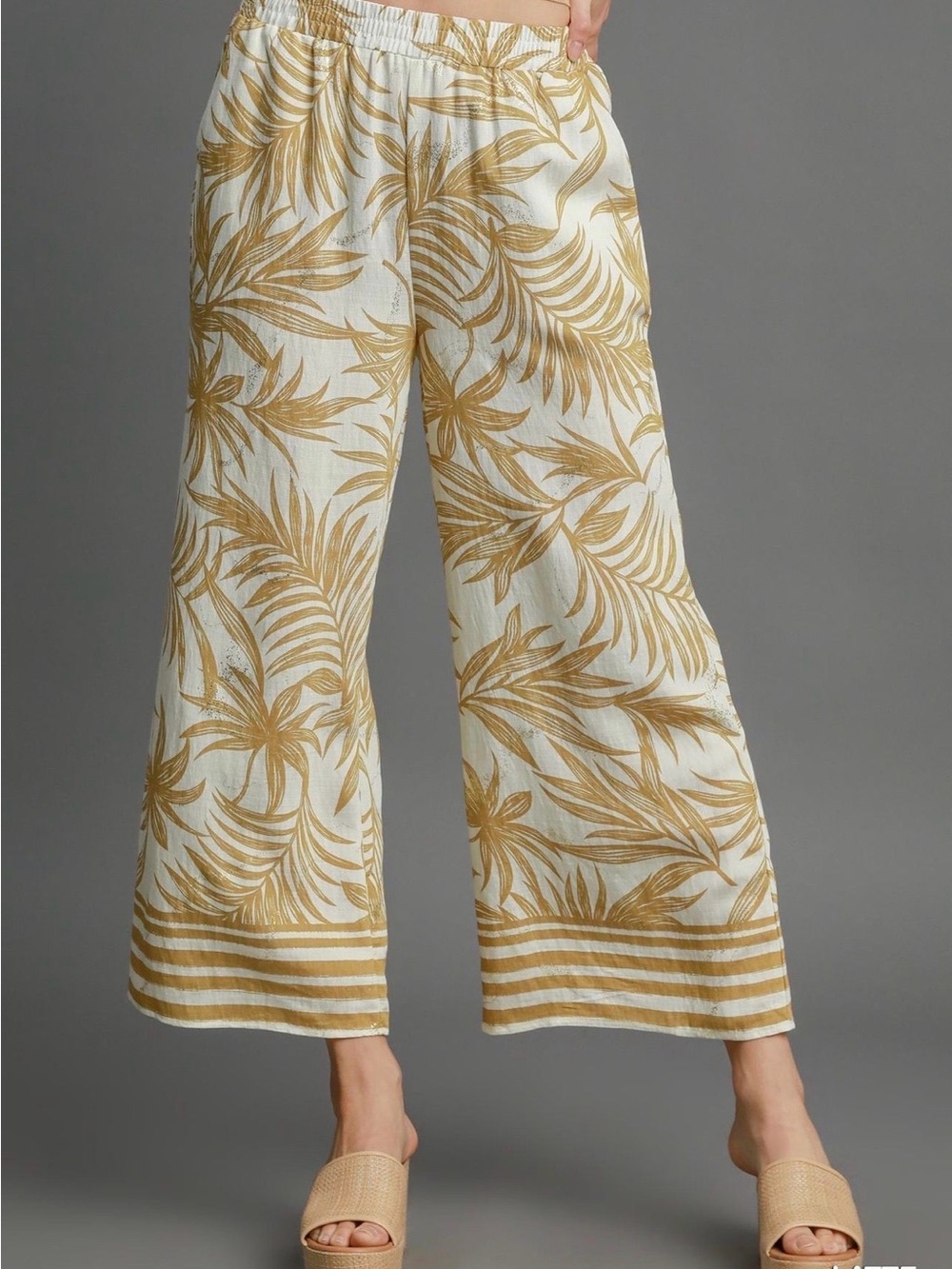 Umgee Women's Wide-Leg Palm Print Pants — Cream & Gold